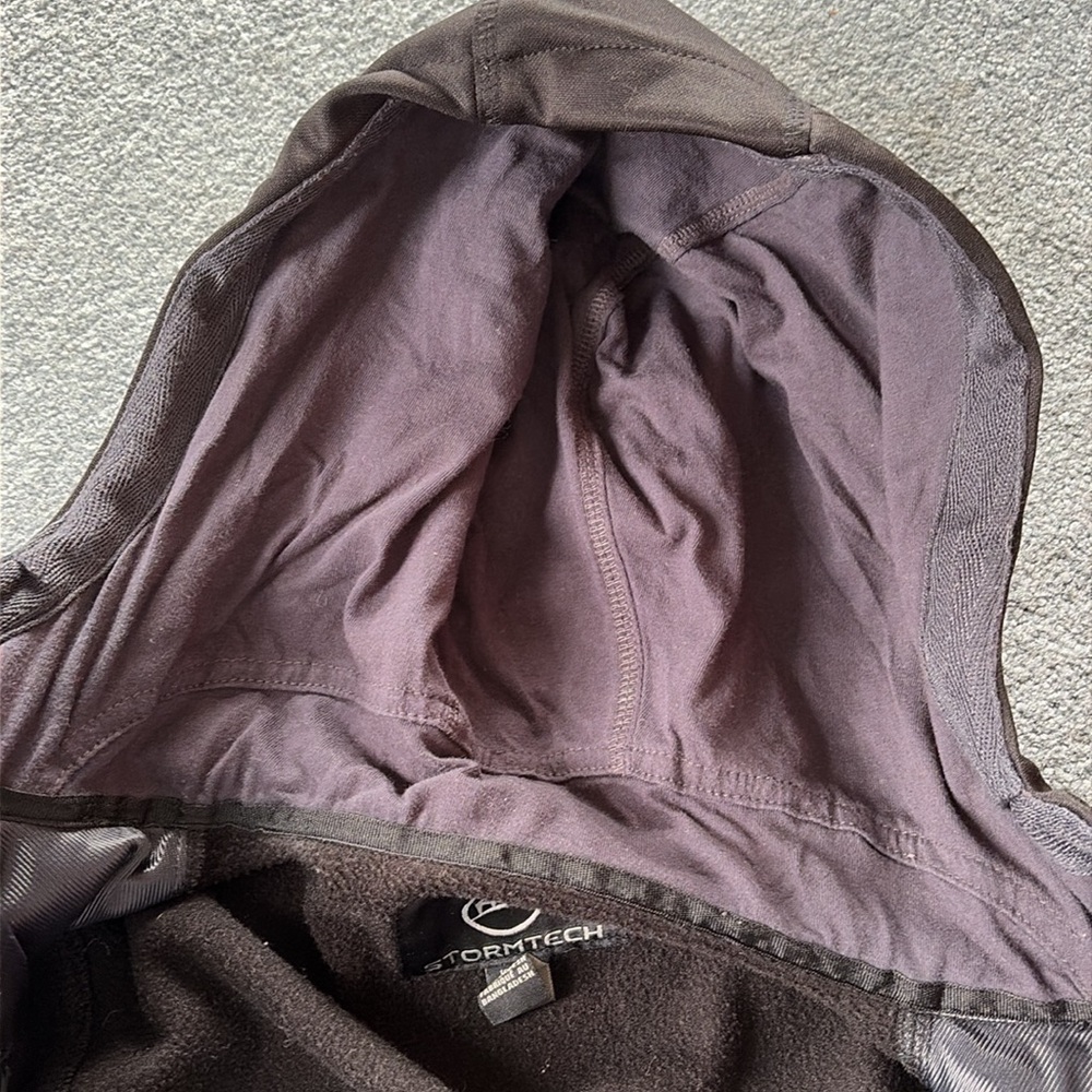 Stormtech Jacket - image 6